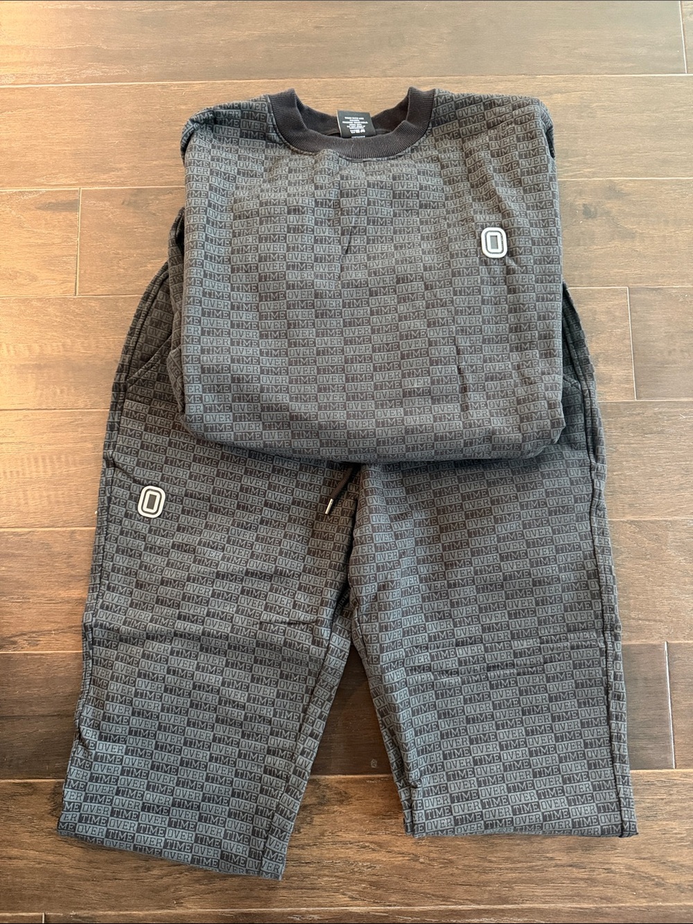 Men's Overtime SweatSuit - Logo Detail